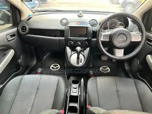 Mazda Demio 2013 Gray