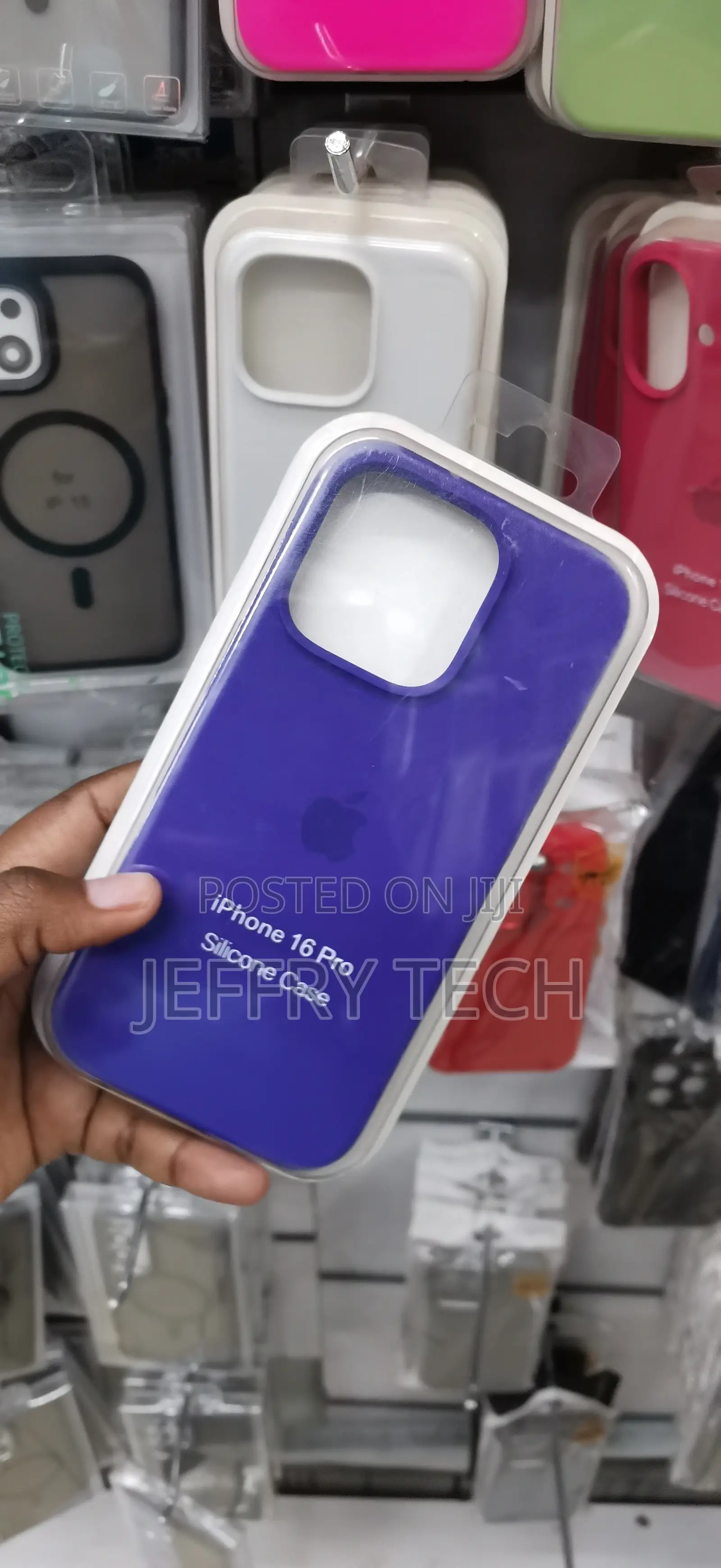 iPhone 16 Pro Silicone Case With a Soft-Touch Exterior