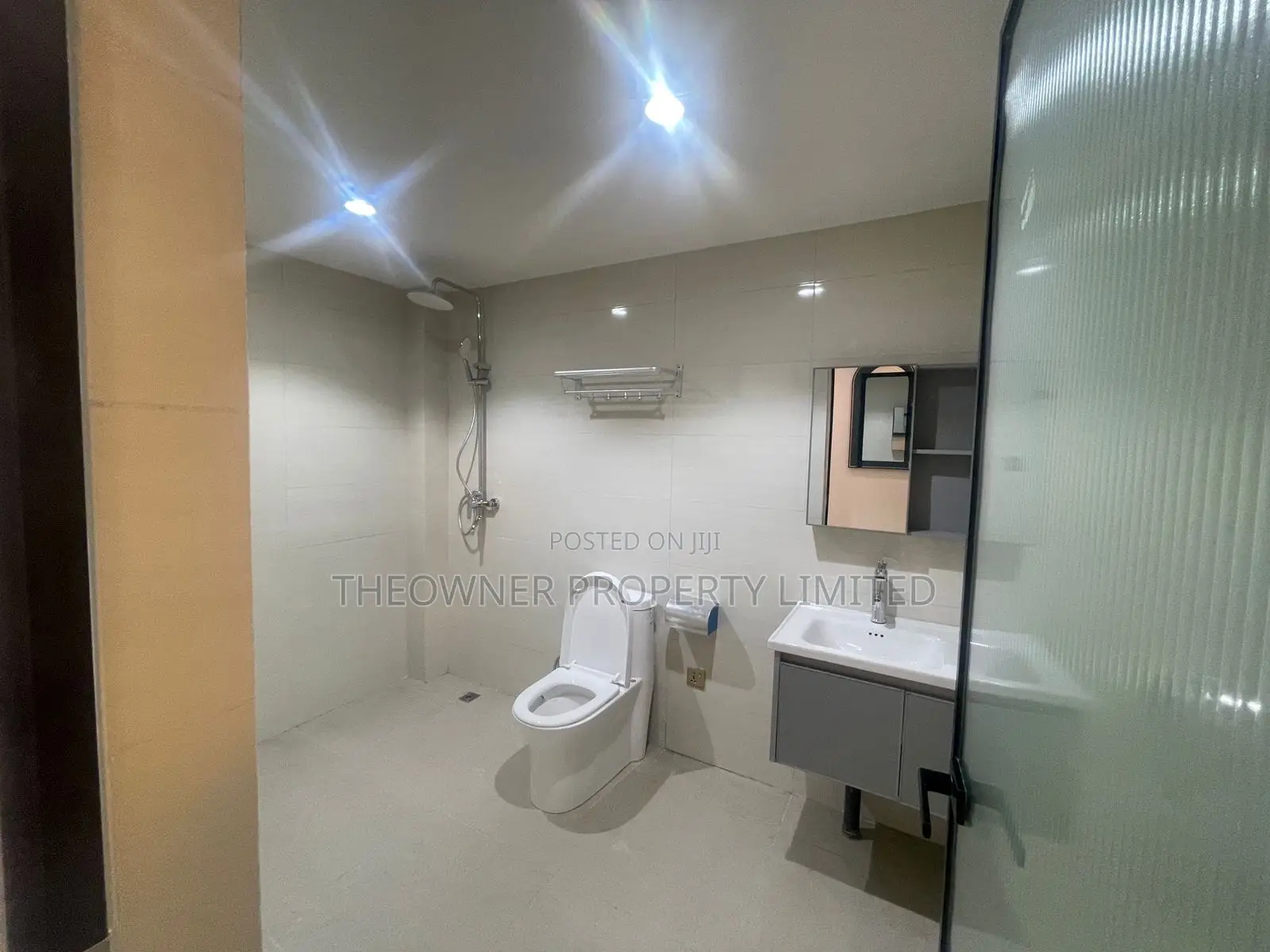 2bdrm Apartment in Kilimani, Woodley/Kenyatta Golf Course for sale