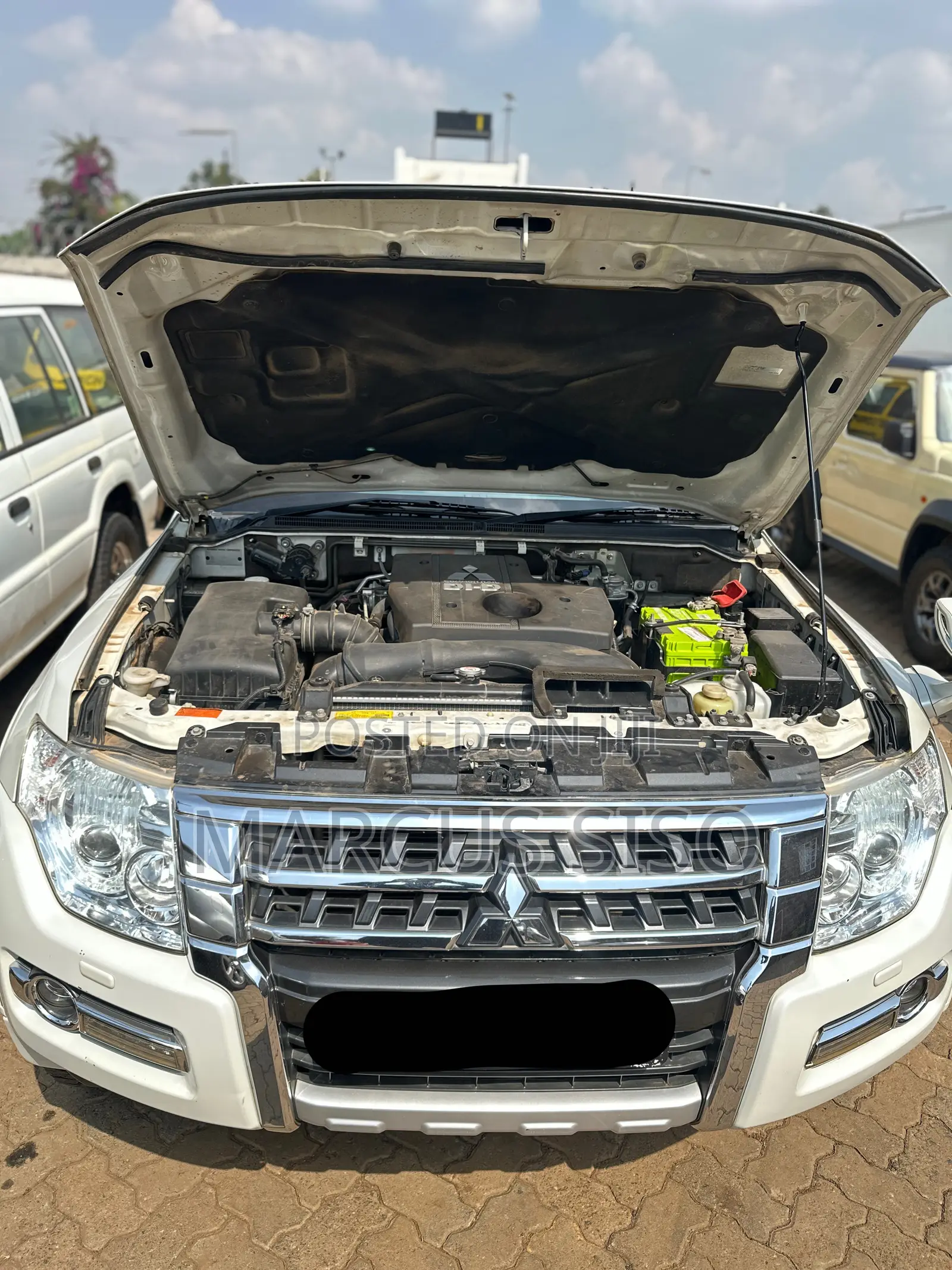 Mitsubishi Pajero V90 3.2 DI-D GLS/GLX 2015 White