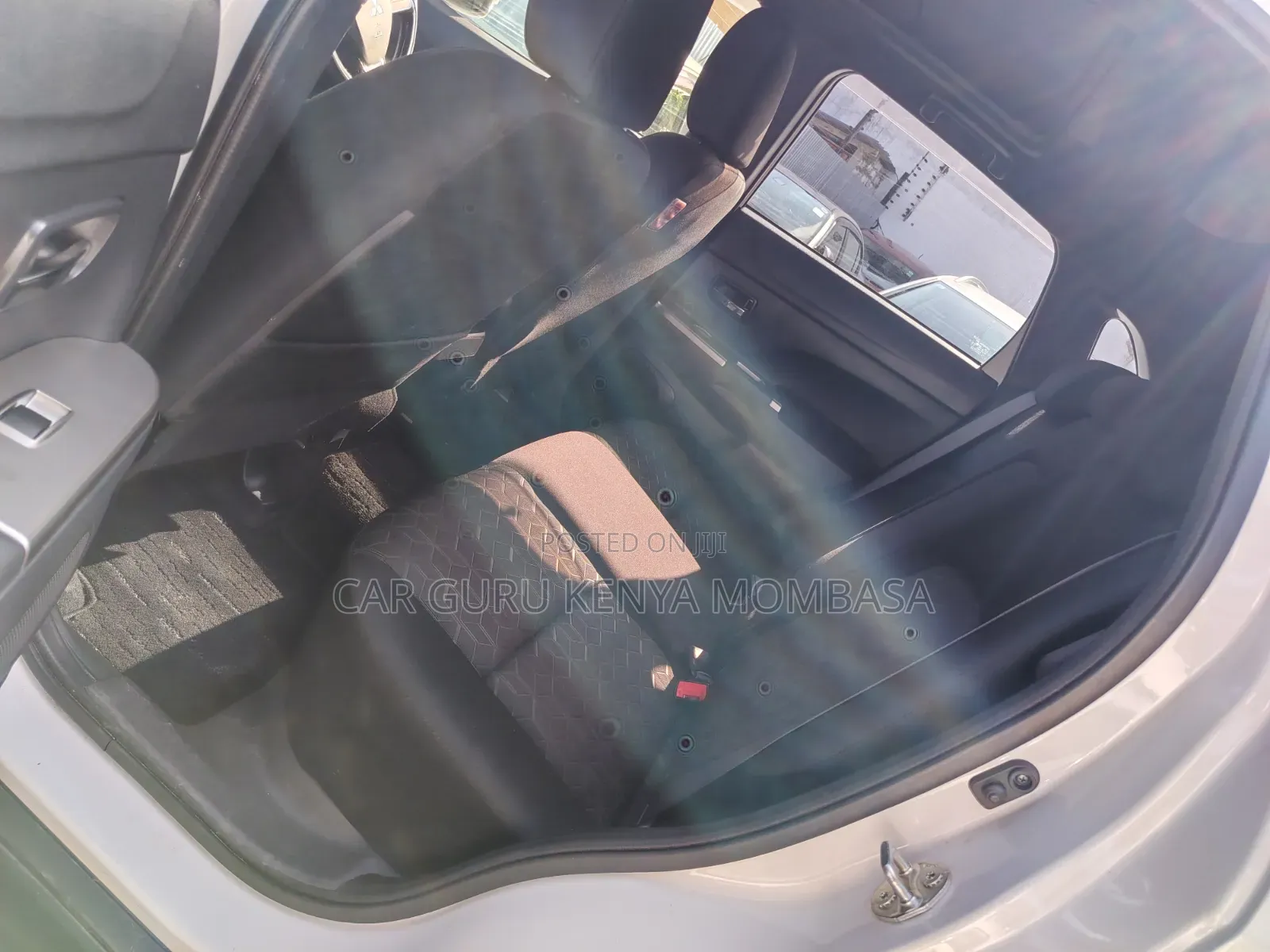 Mitsubishi RVR 2019 White