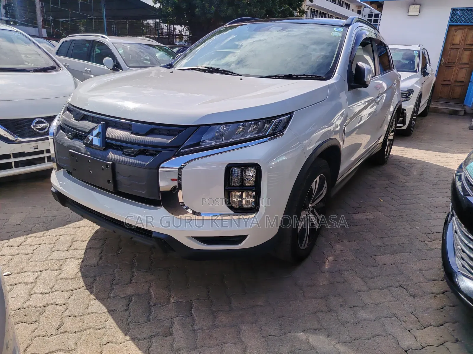 Mitsubishi RVR 2019 White