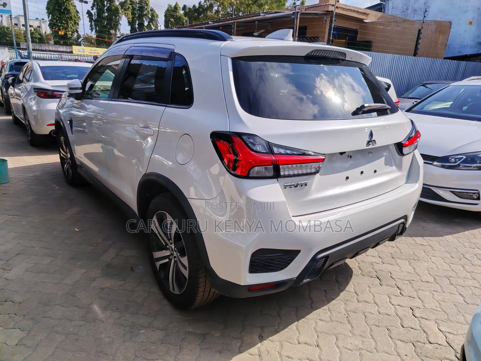 Mitsubishi RVR 2019 White