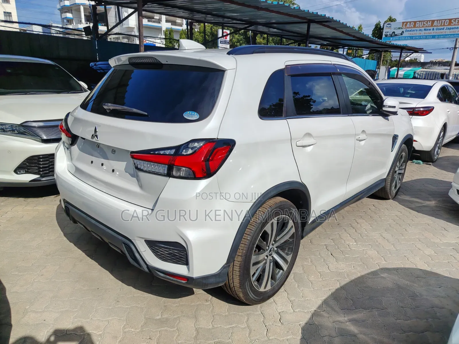 Mitsubishi RVR 2019 White