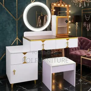 Dressersp; Brown- Golden Dressing Vanity Set With Lightings