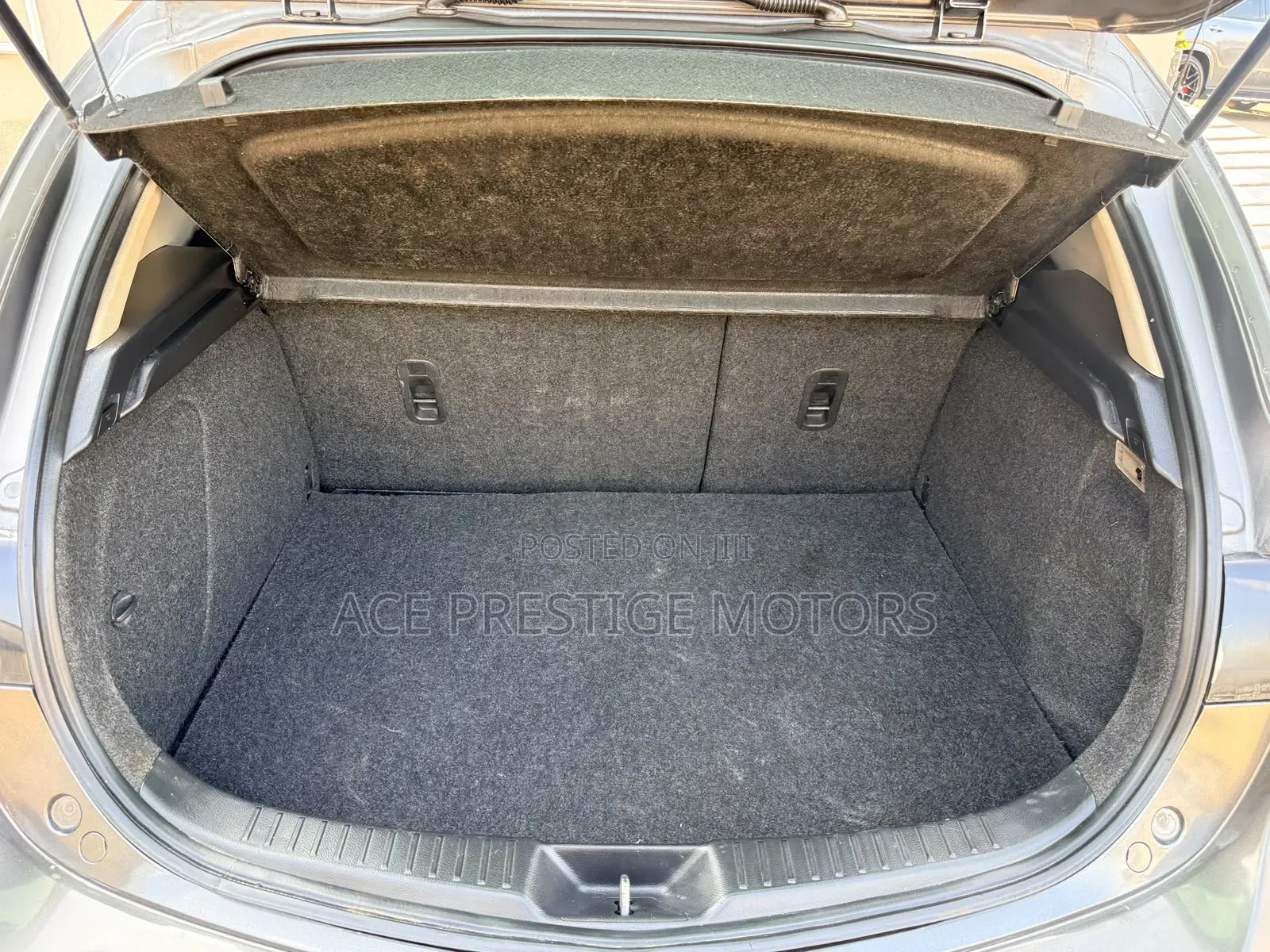 Mazda Axela 2011 Gray