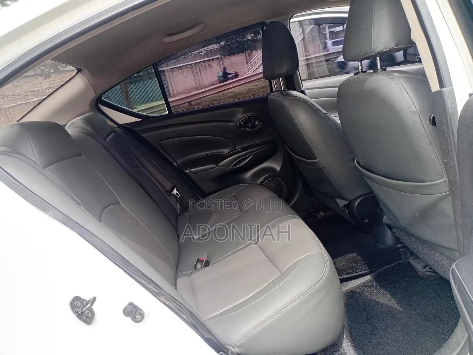 Nissan Latio 1.2 2012 White