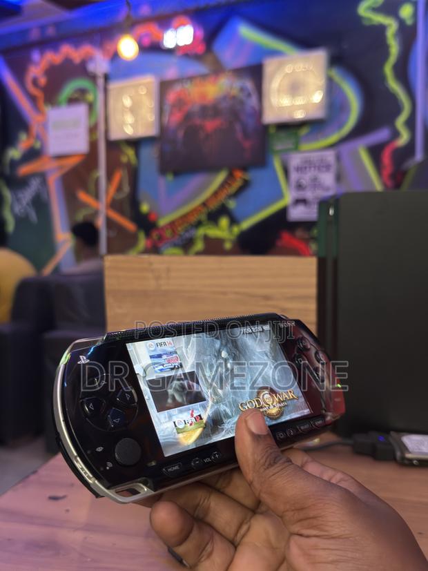 Sony PlayStation Portable - thumbnail 7