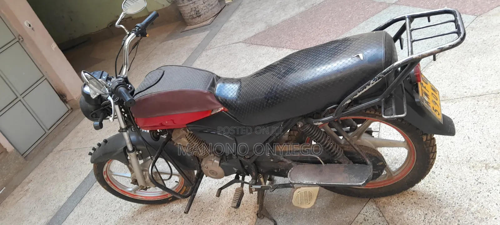 Honda CB 2021 Red