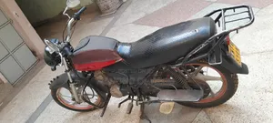 Honda CB 2021 Red