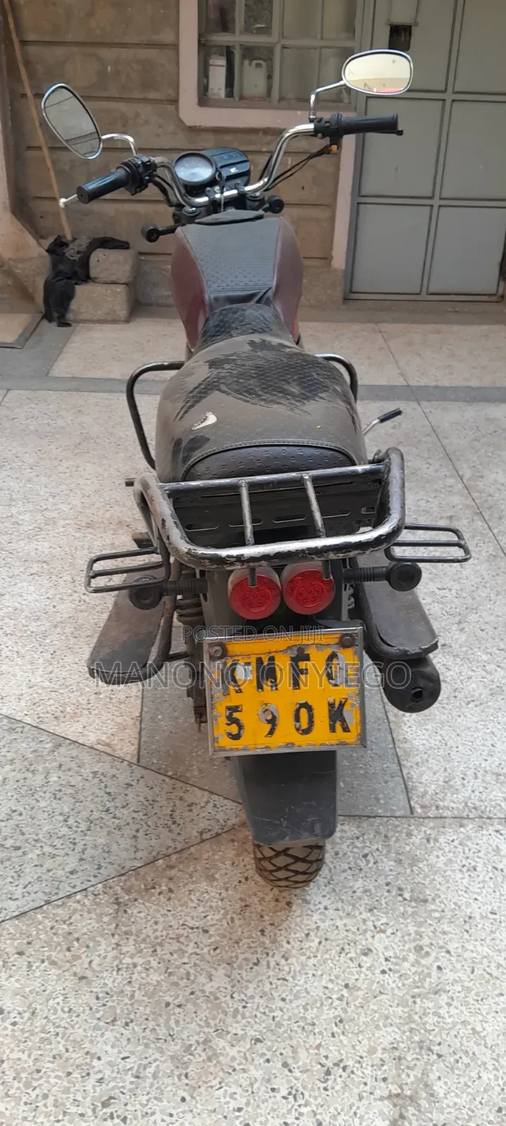 Honda CB 2021 Red