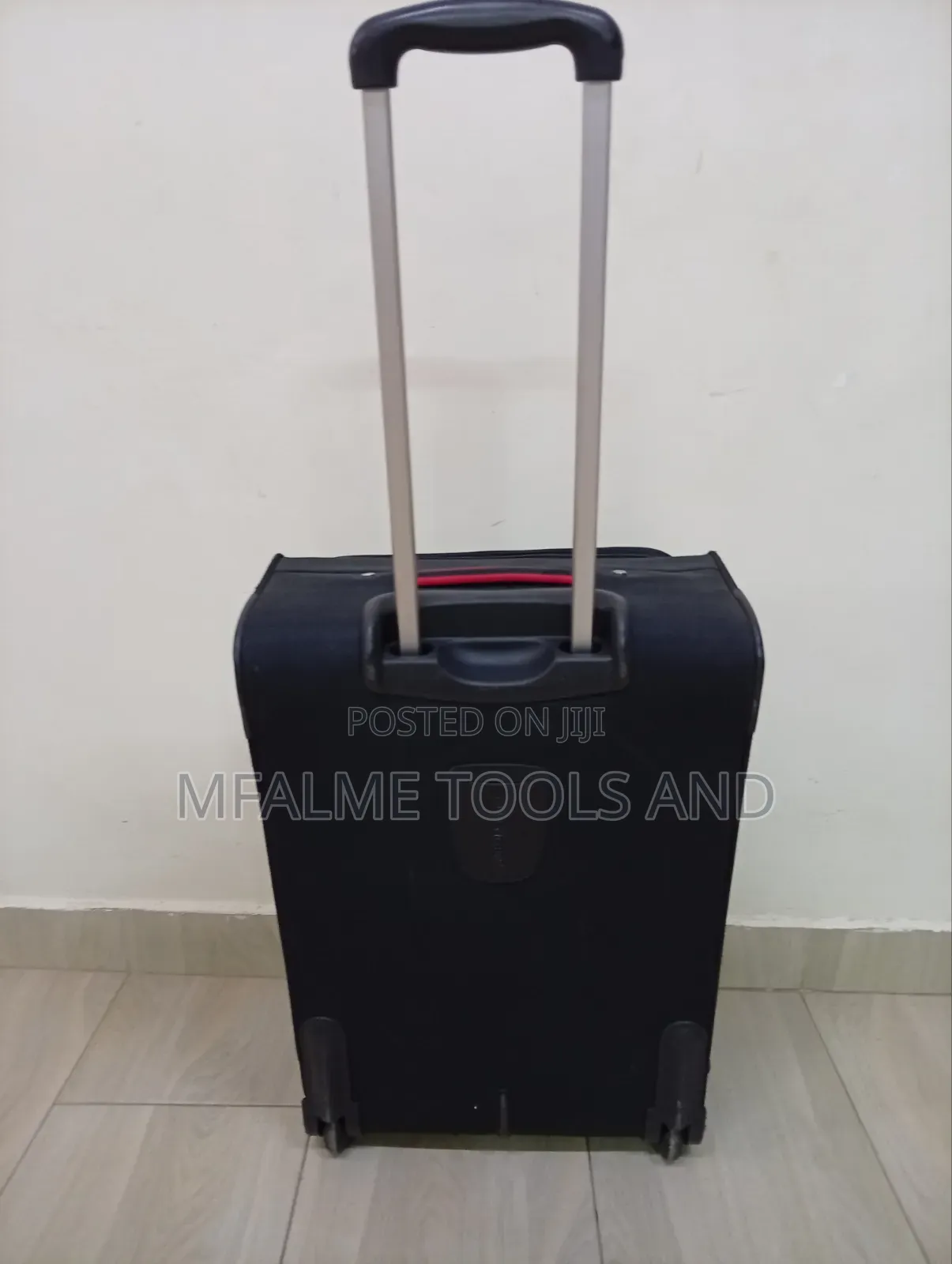 Ex-Uk Wenger Black Softside Suitcase