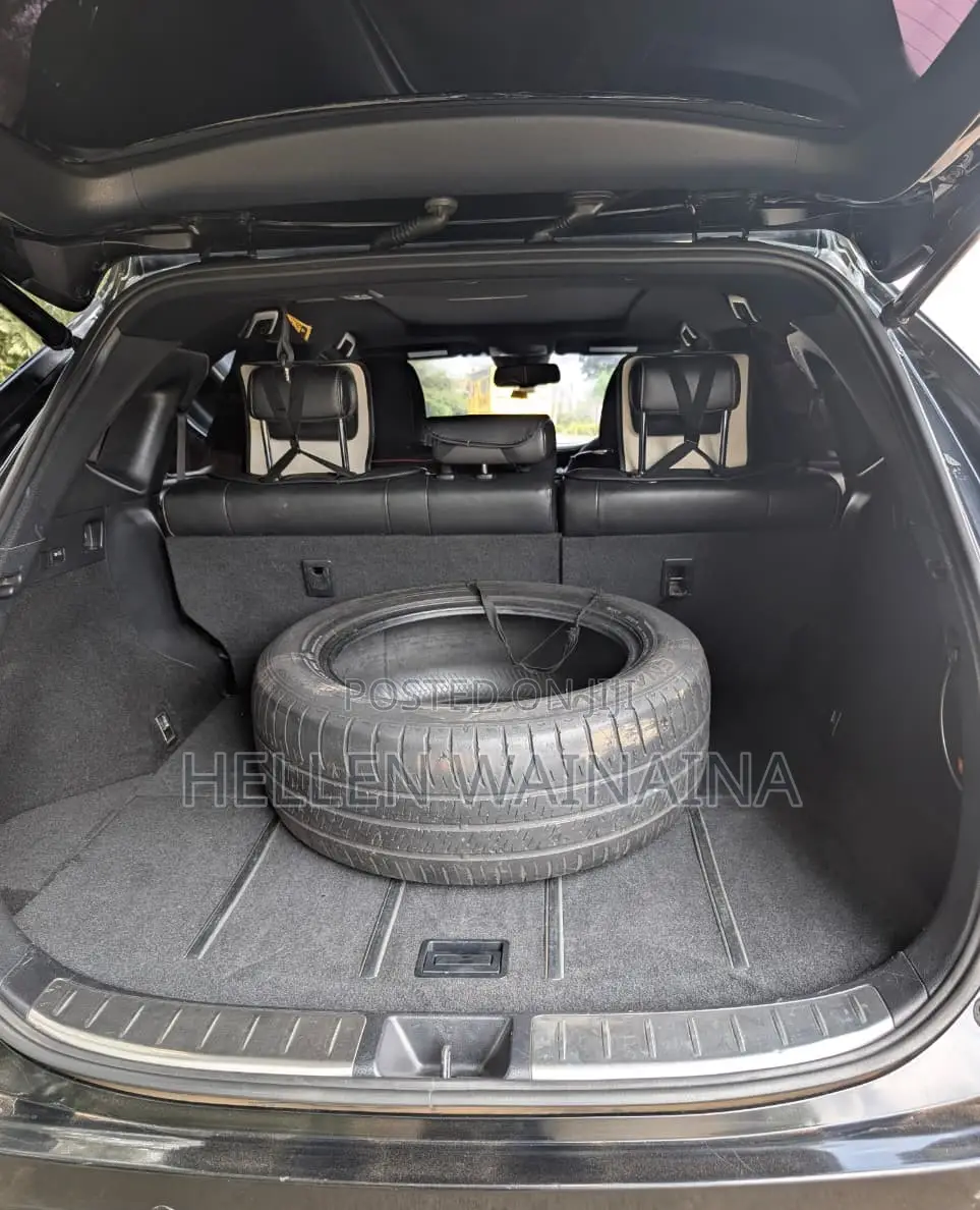 Toyota Harrier 2015