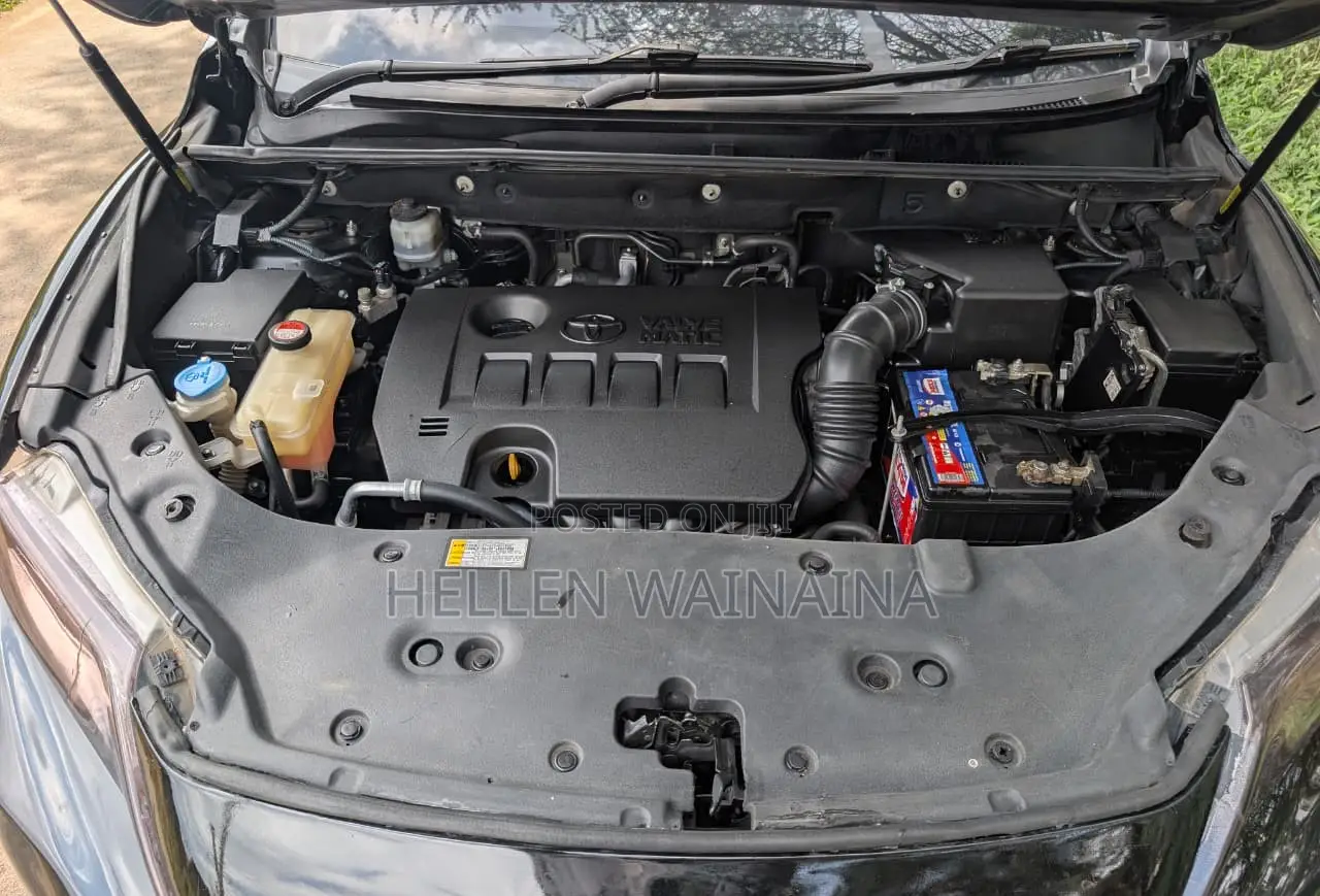 Toyota Harrier 2015