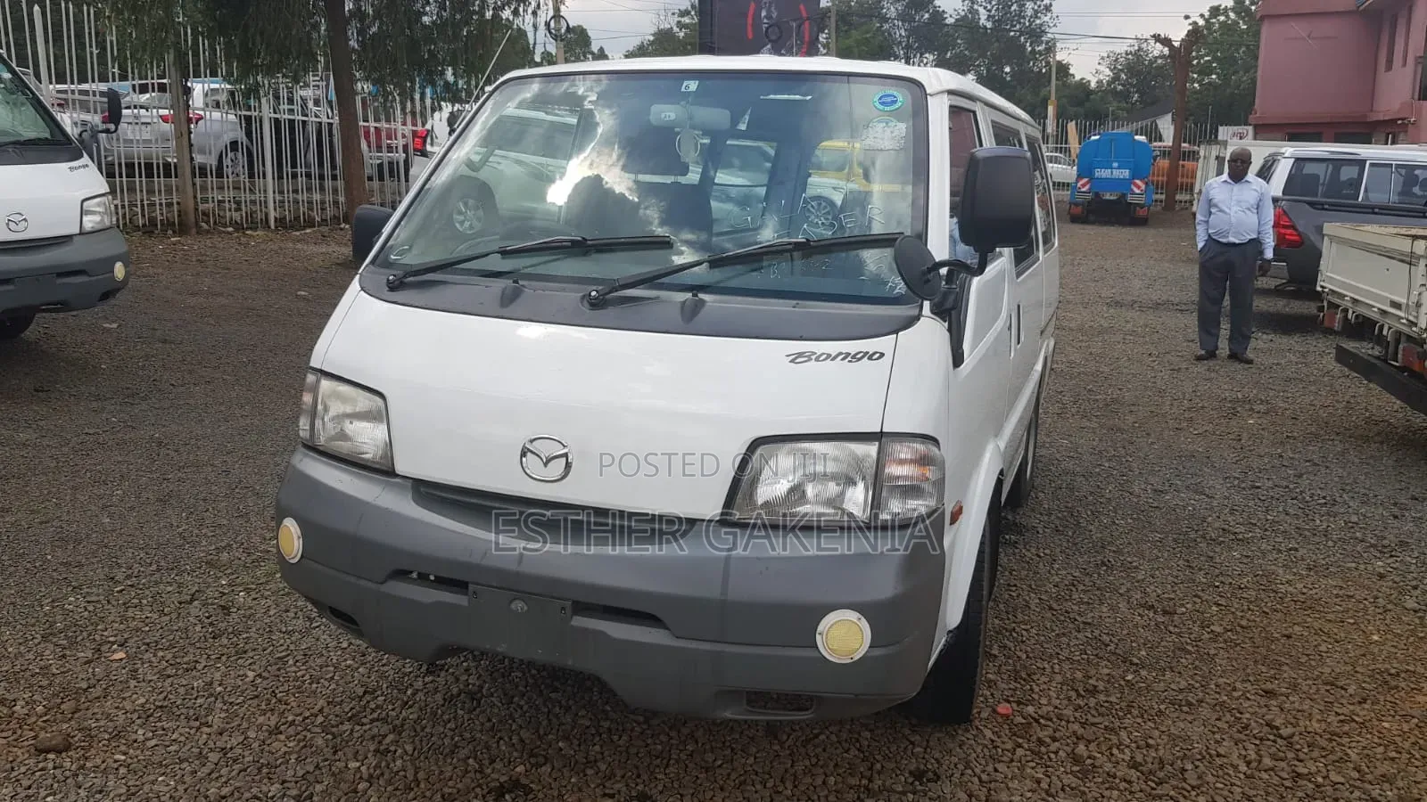 Mazda Bongo 2015 White