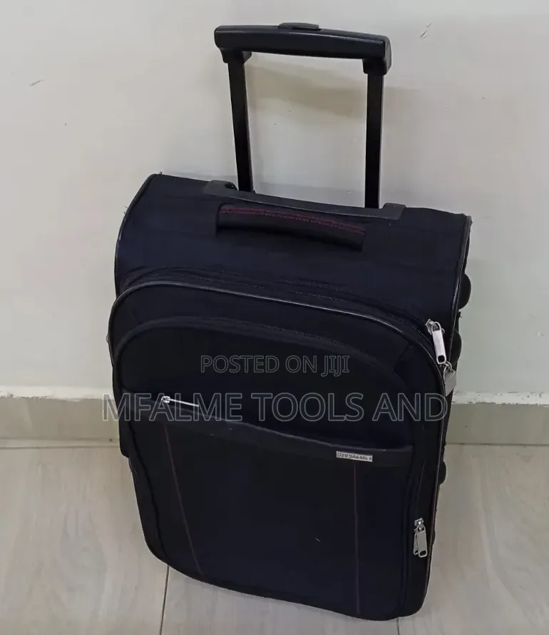 Ex-Uk Topmove Trolley Suitcase