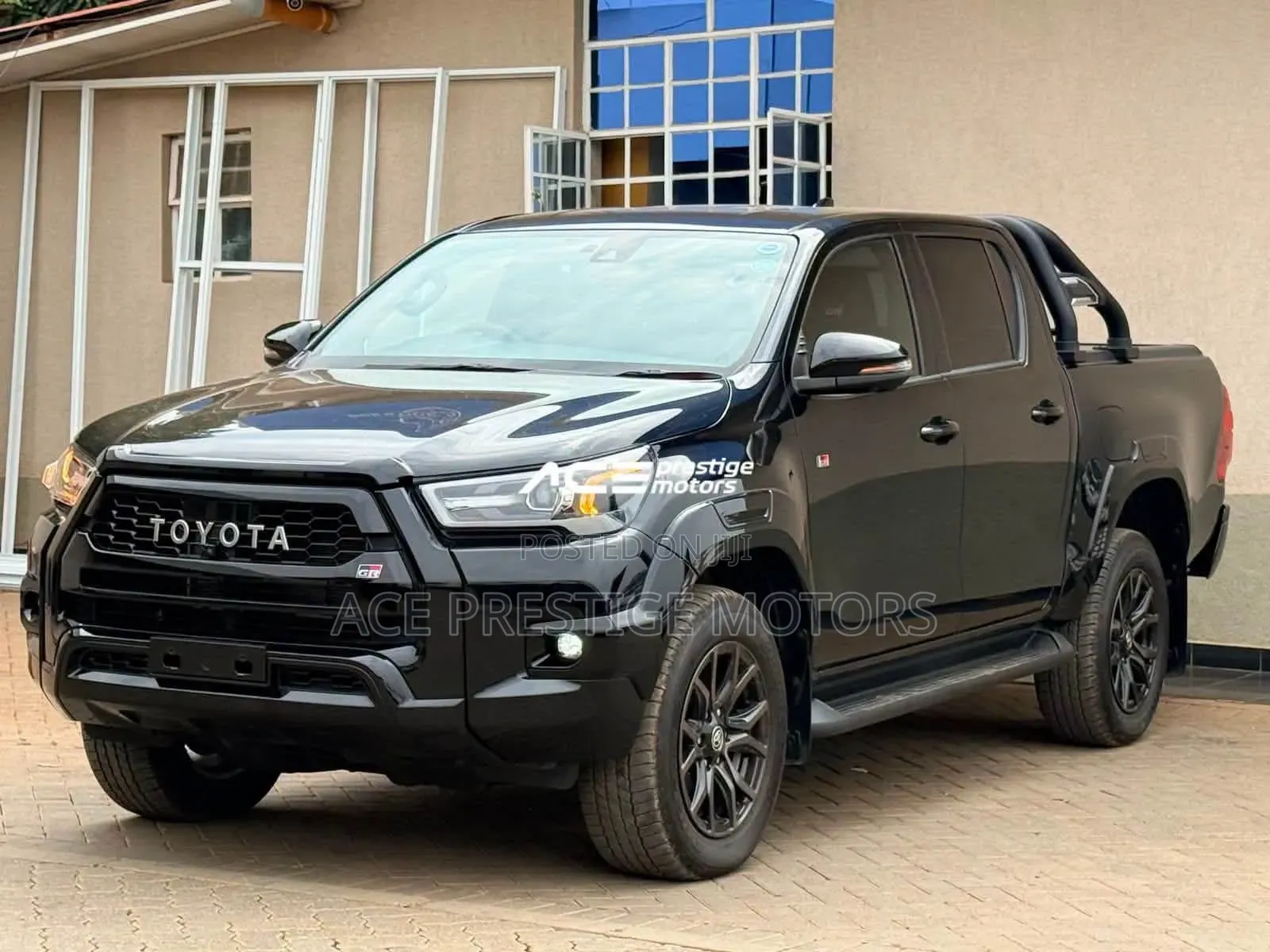 Toyota Hilux Revo Smart Cab Deisel 2.4 AWD 2022 Black