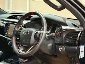 Toyota Hilux Revo Smart Cab Deisel 2.4 AWD 2022 Black