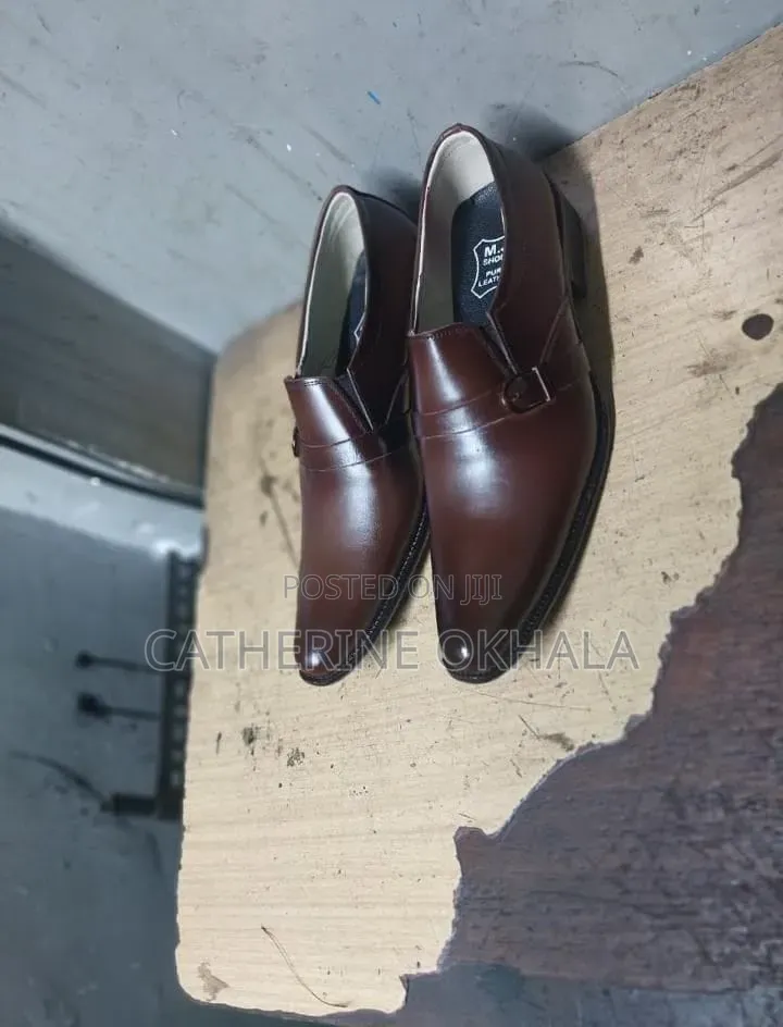 Men's Official Shoes for Sell