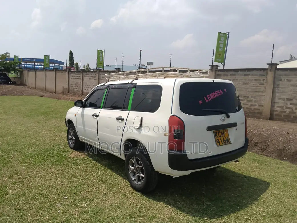 Toyota Probox 2008 White