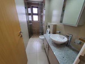 3bdrm Apartment in Valley Arcade for rent