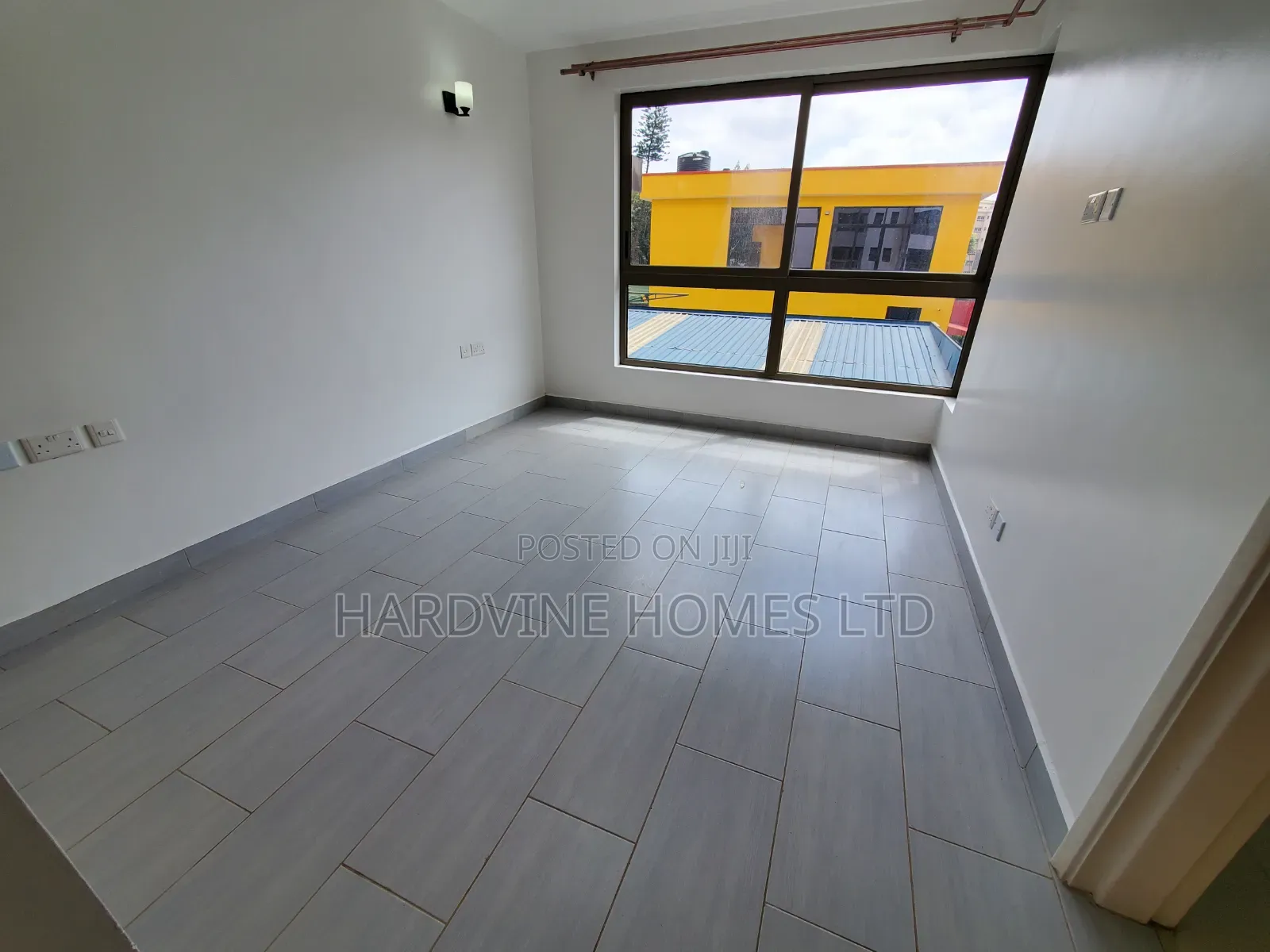 3bdrm Apartment in Valley Arcade for rent