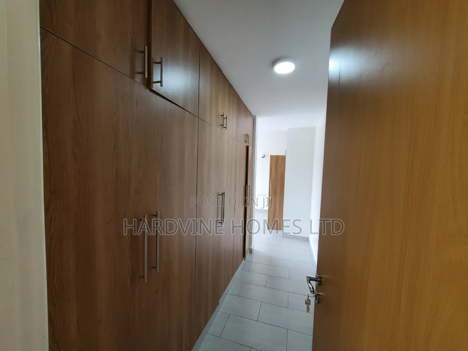 3bdrm Apartment in Valley Arcade for rent