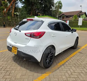 Mazda Demio 2018 White
