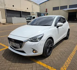 Mazda Demio 2018 White