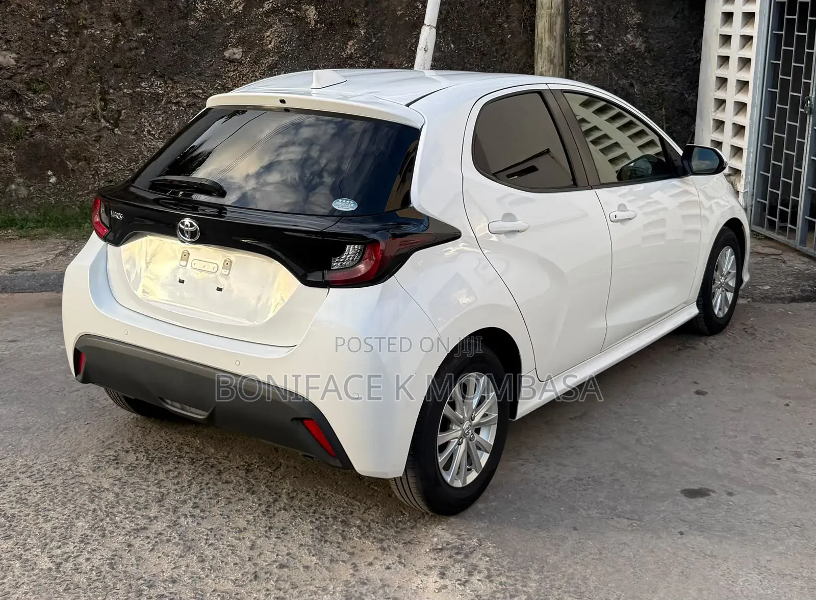 Toyota Yaris 2020 White