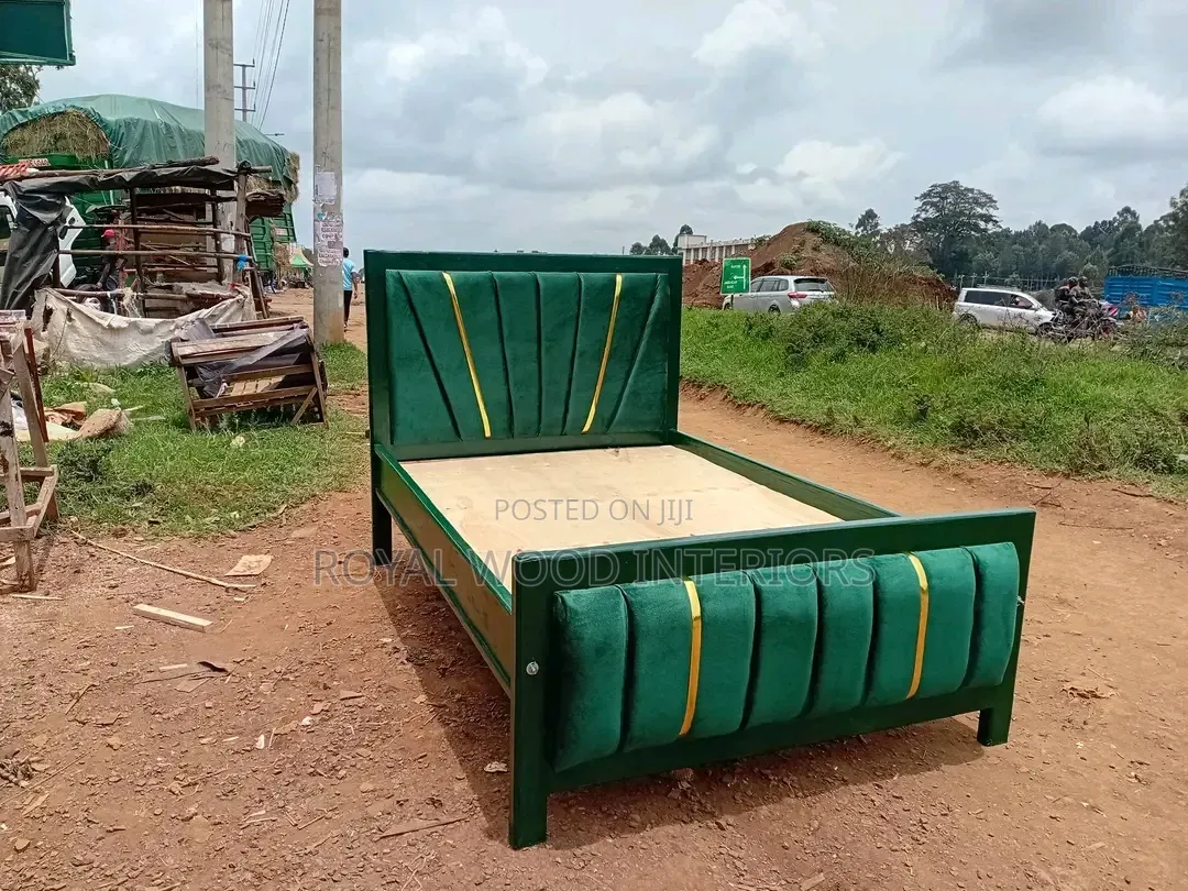Windsor Mocket Bed