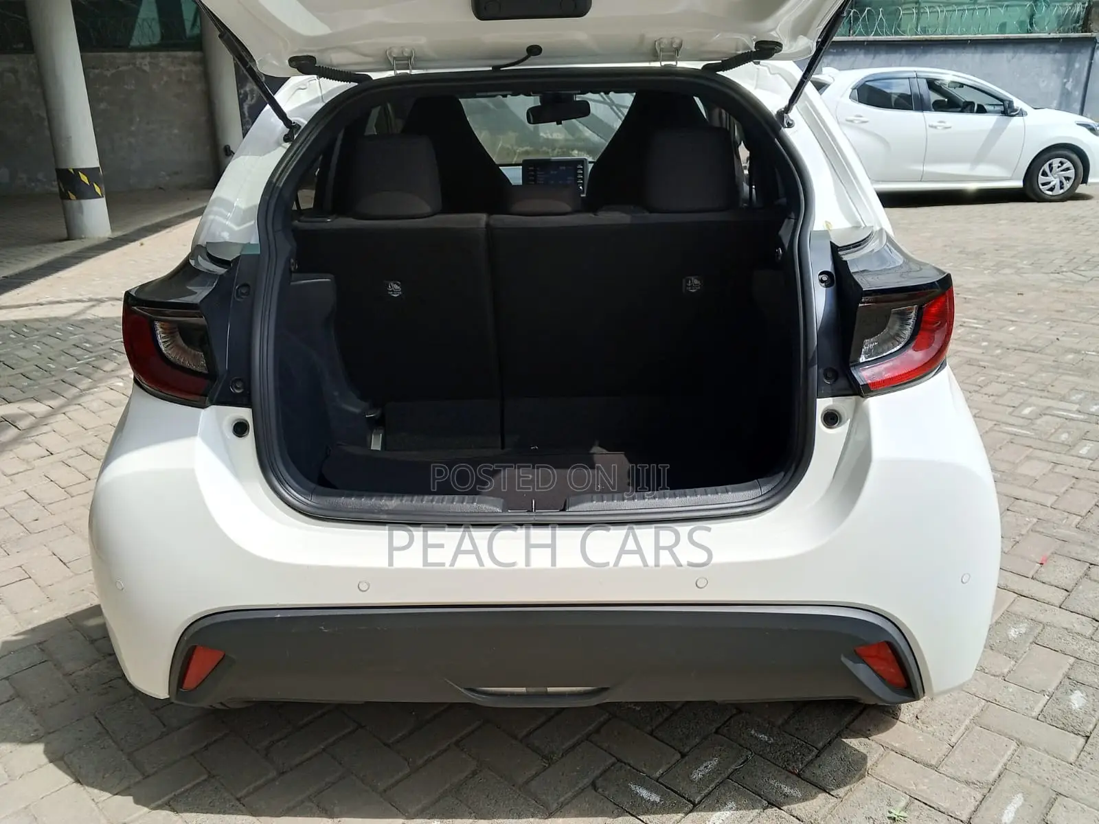Toyota Yaris 2020 White