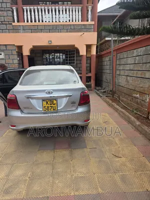 Toyota Axio 2015 Silver