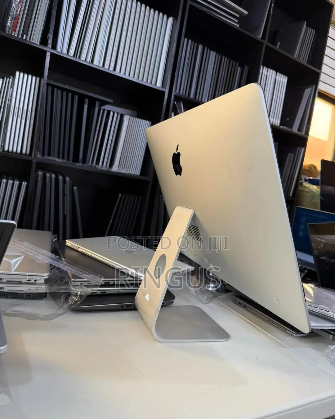Desktop Computer Apple iMac 16GB Intel Core i5 SSHD (Hybrid) 1T