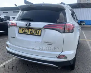 Toyota RAV4 2015 White