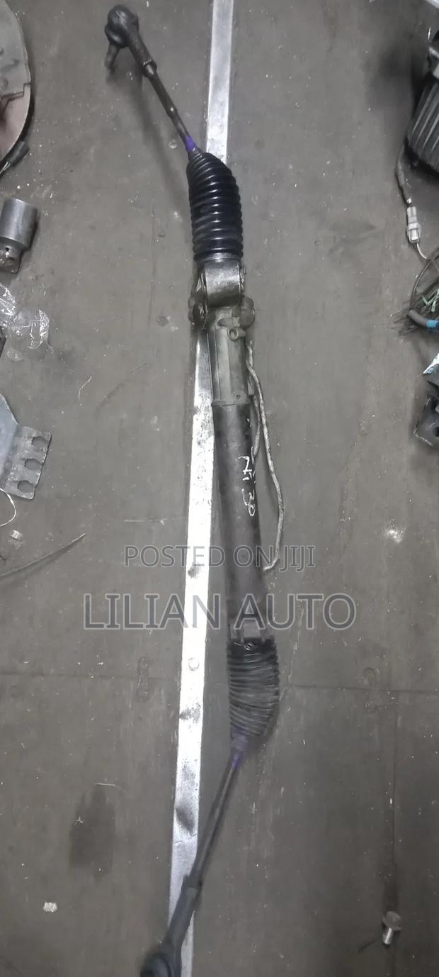 Nissan Extrail NT30 Steering Rack