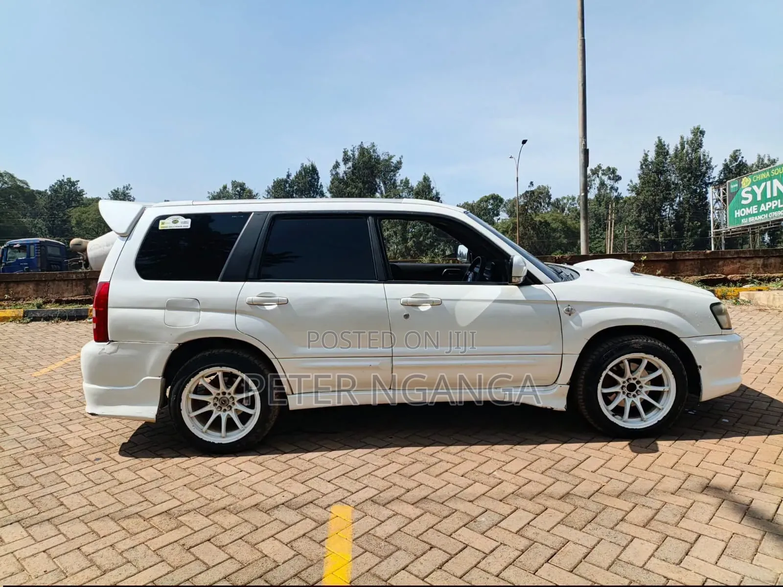 Subaru Forester 2005 Off white