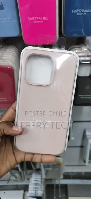 iPhone 14 Pro Chalk Pink / Pink Sand Silicone Protective Case