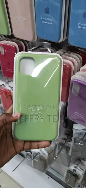 iPhone 11 Light Green Liquid Silicone Case