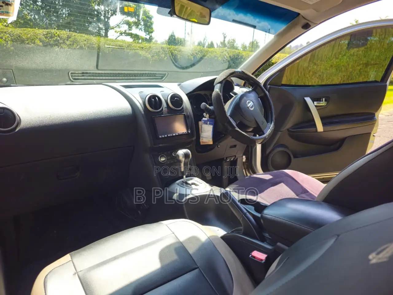 Nissan Dualis 2012 Silver