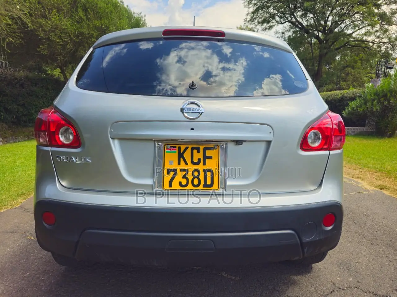 Nissan Dualis 2012 Silver