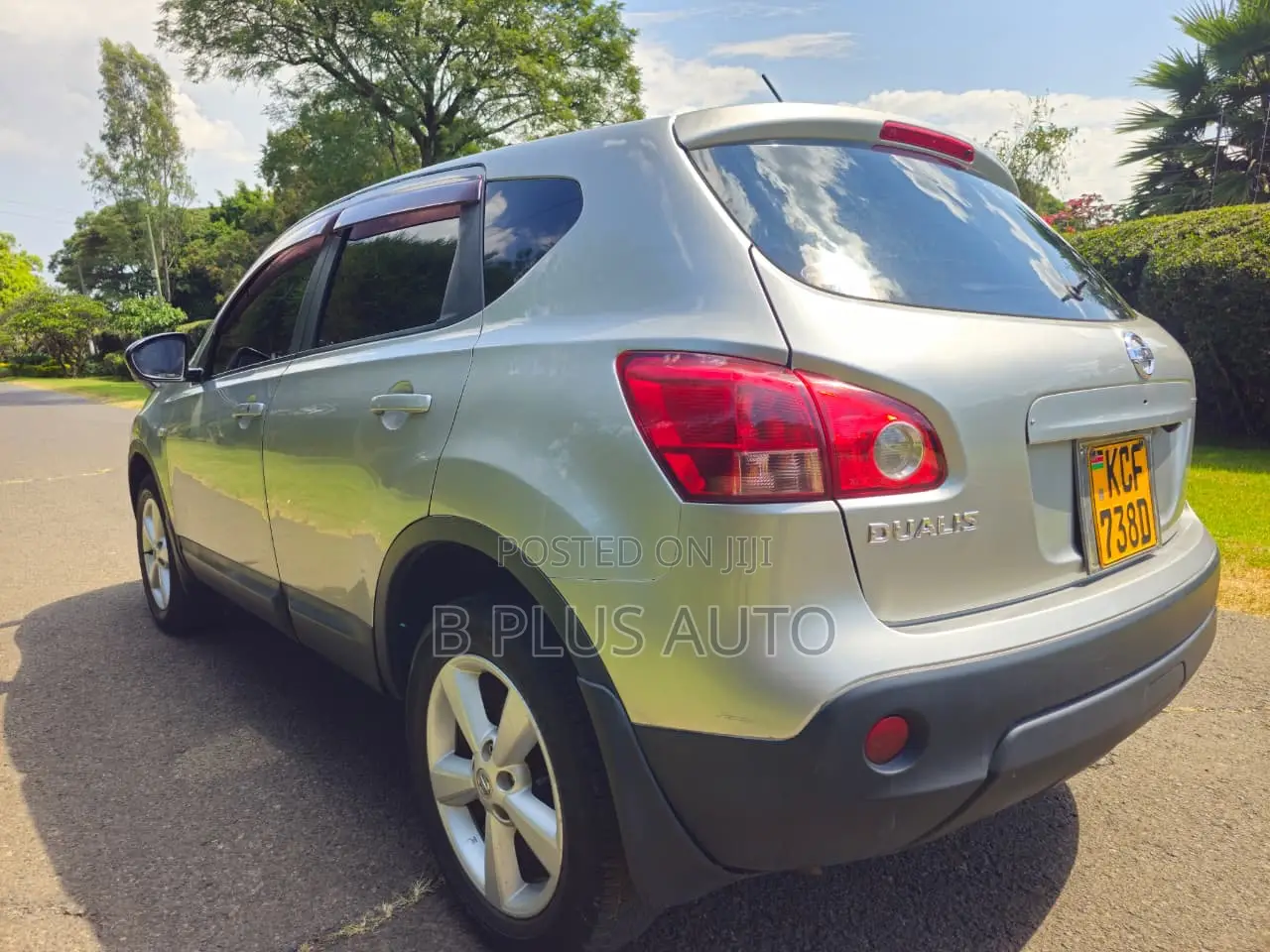 Nissan Dualis 2012 Silver