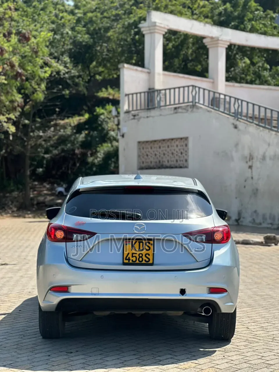 Mazda Axela 2018 Silver