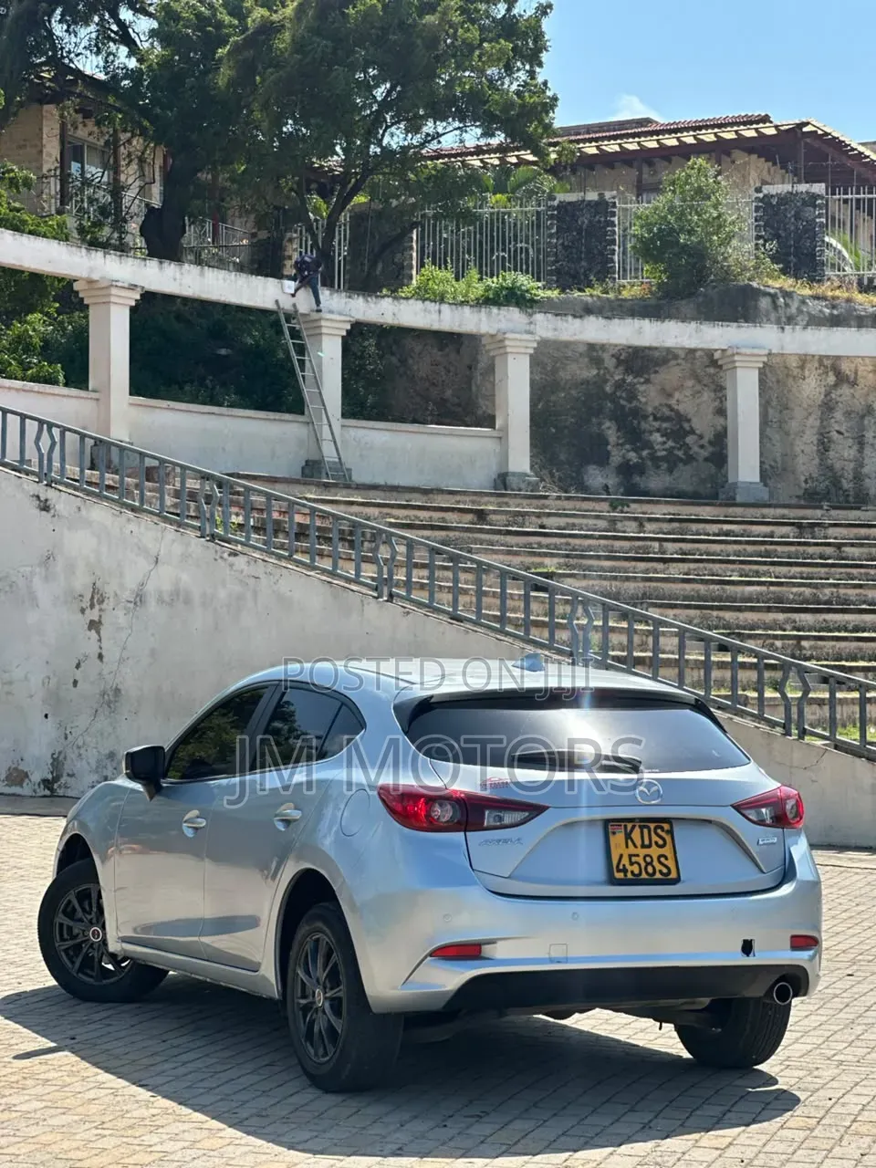 Mazda Axela 2018 Silver