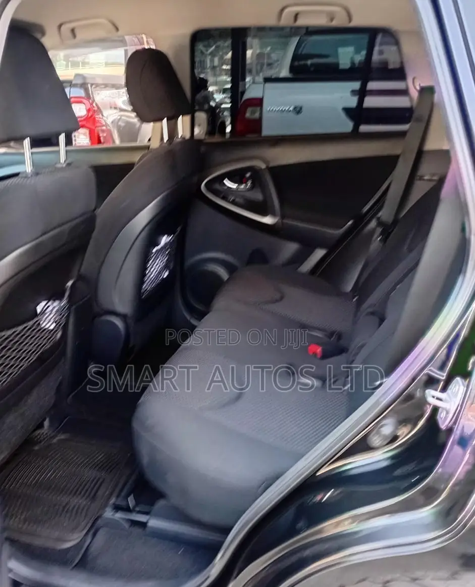 Toyota RAV4 2015 Black