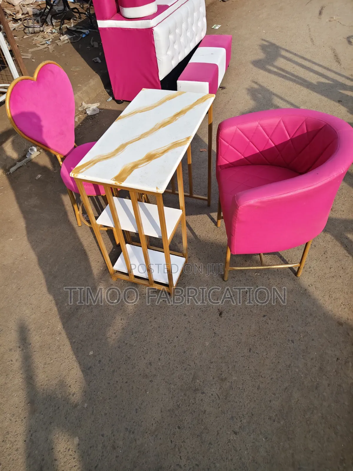 Salon Nail Set of 2 Chairs and 1 Shelf Table