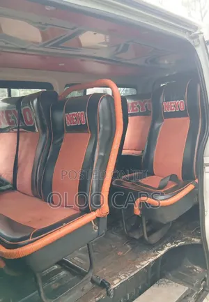Toyota HiAce 2012 White