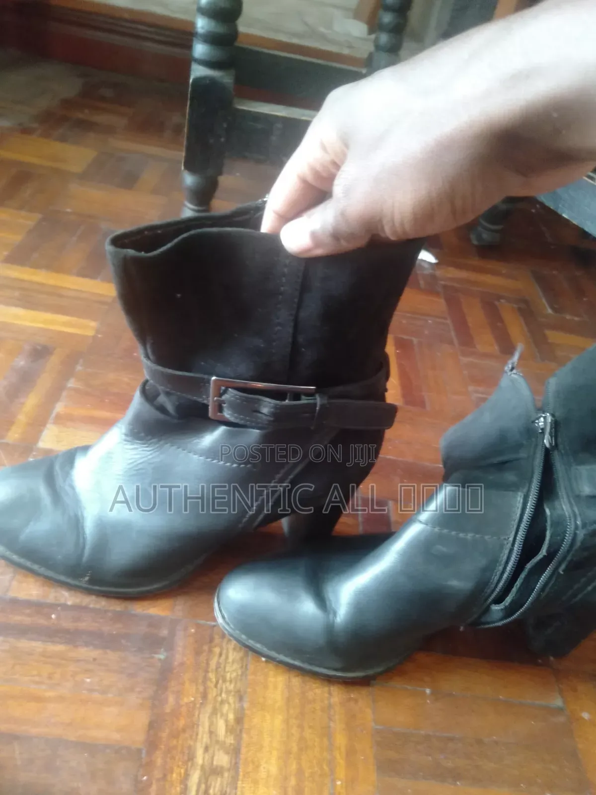 Feminine 2nd Hand Shoes
