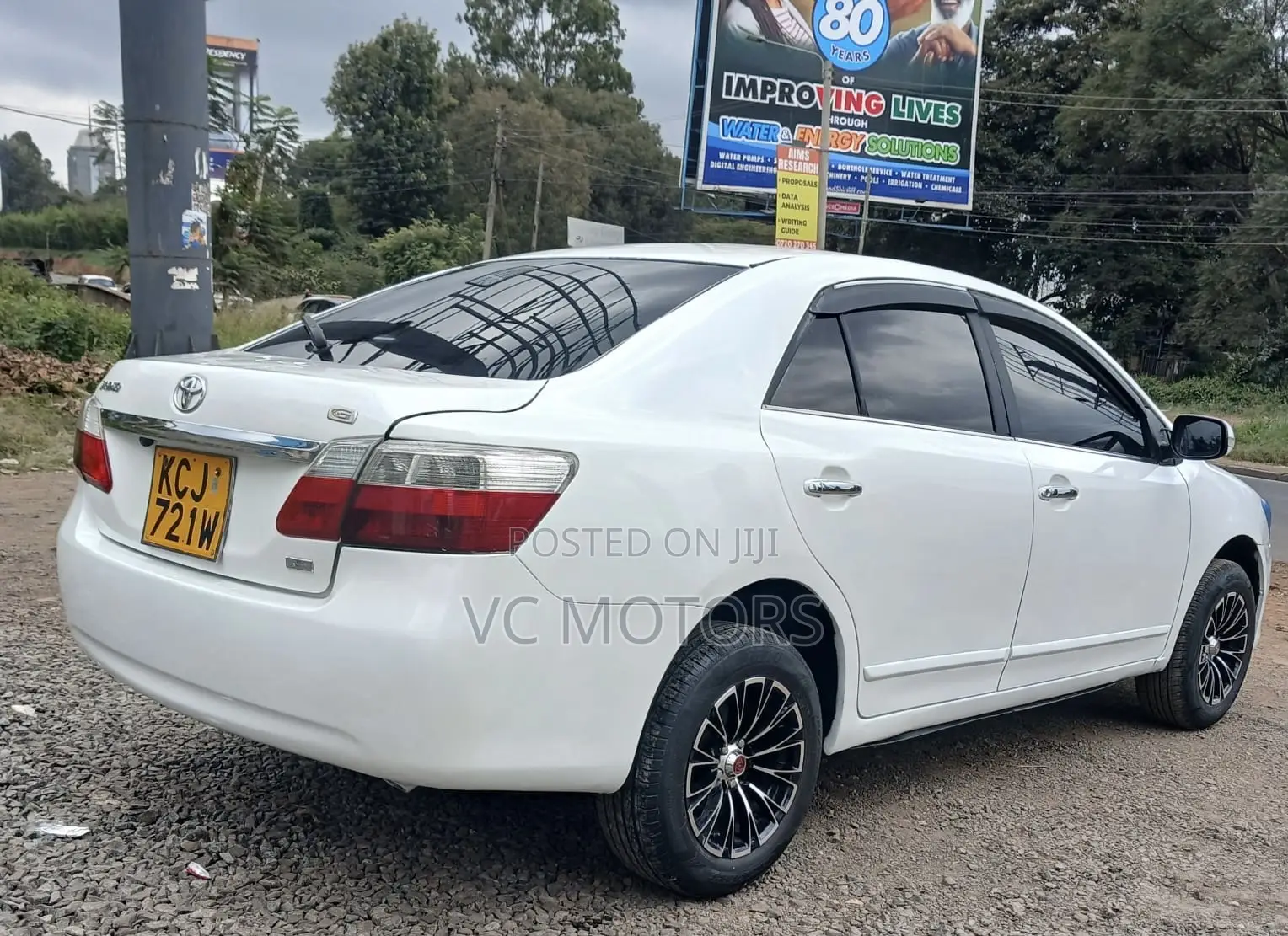 Toyota Premio 2.0 FWD 2009 White