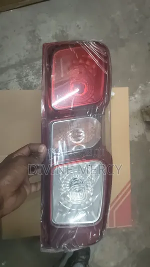 Isuzu Dmax Tail Lamp